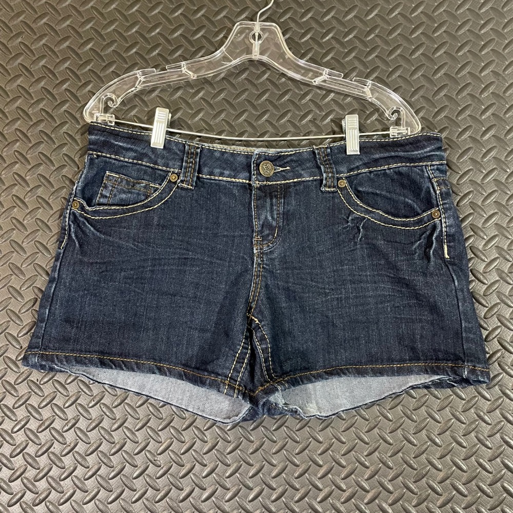 Vanilla Star Denim Shorts Low Rise Dark Wash Pockets Women's Size‎ 13
